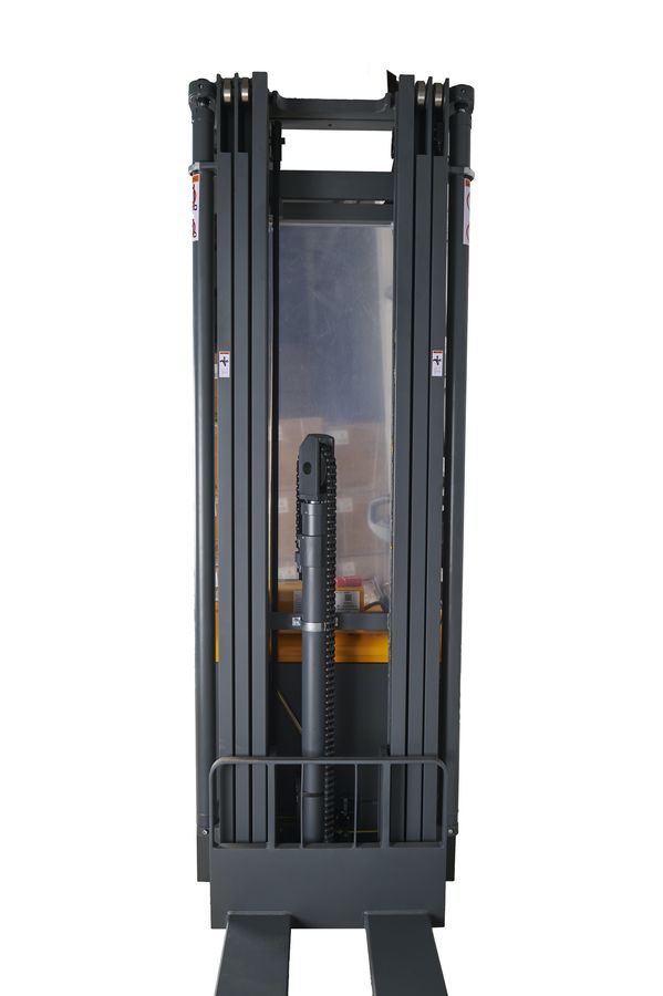 Штабелер самоходный 1,5 т 5,6 м XILIN CDDR15-III 24/200 В/Ач (сопровождаемый) купить