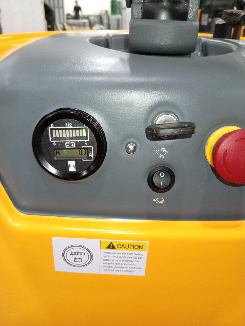 Тележка электрическая 2000 кг 1150 мм XILIN CBD20W 24/105 В/Ач купить