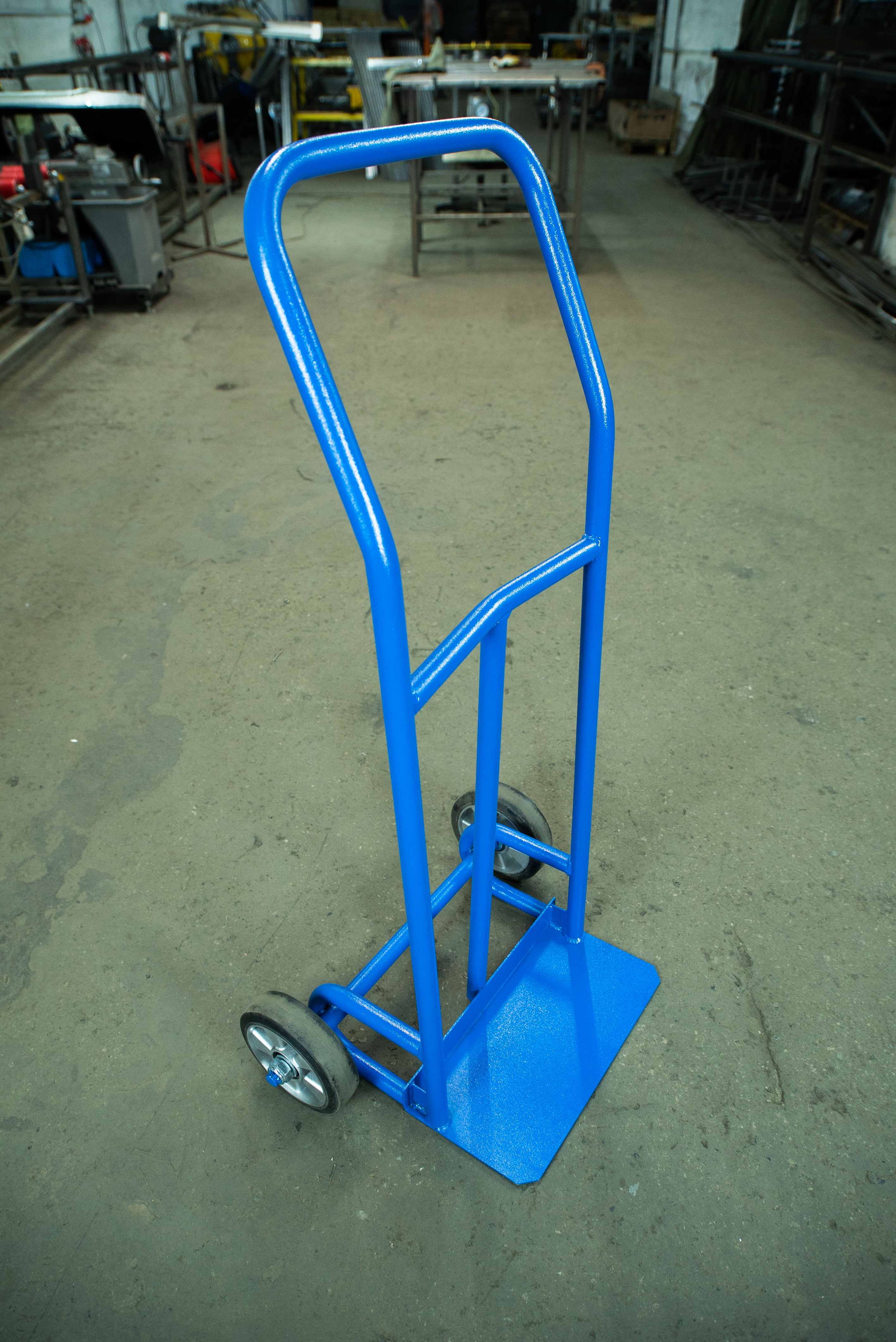 Тележка грузовая TOR КГ-450 г/п 450 кг (колеса 180 мм) купить