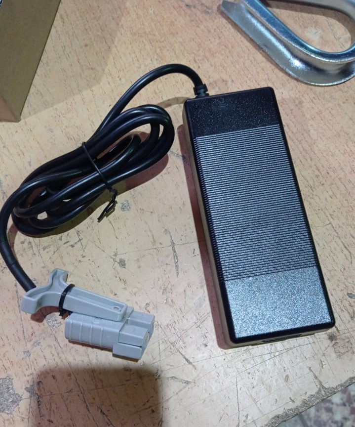 Зарядное устройство для тележек PPT15-2 24V/4А (Charger) купить